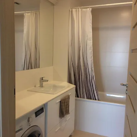 2 Bedroom Near Old Town